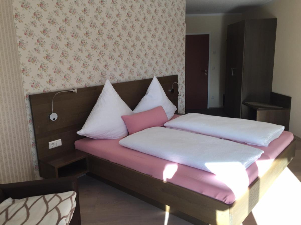Hotel Gret-Stube Weilheim Esterno foto